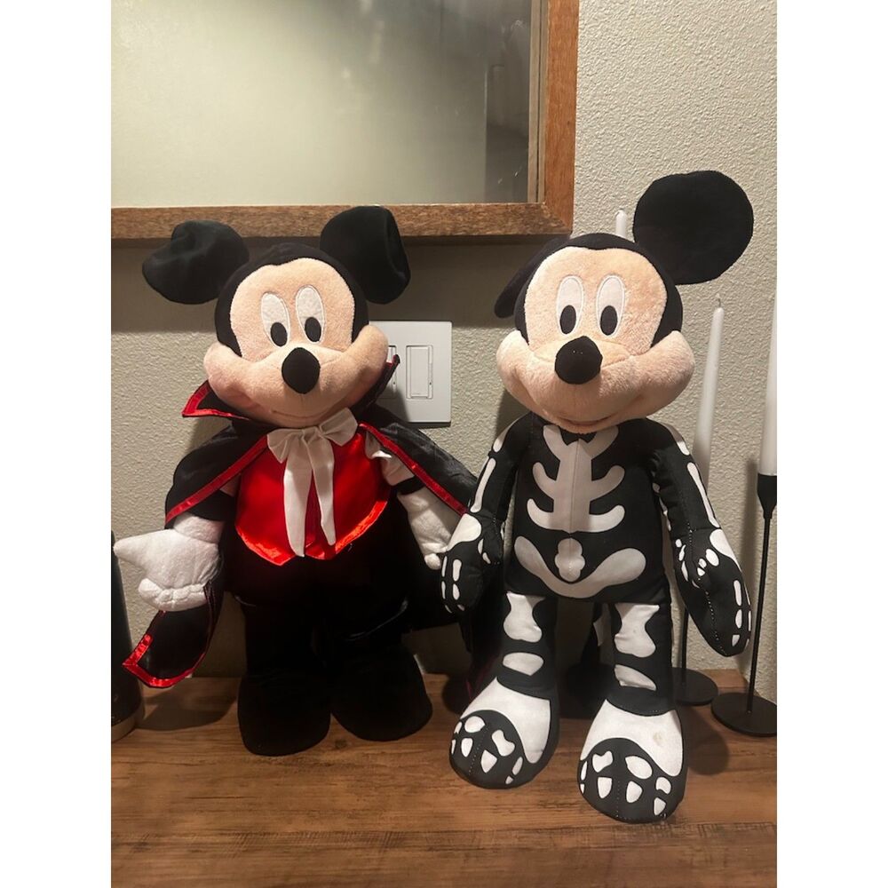 Disney Vampire & Skeleton Mickey Mouse Halloween Decor